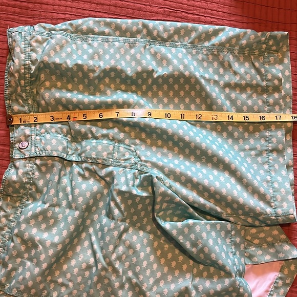 Southern Tide Men’s Light Green Medium Swimsuit - Picture 7 of 7